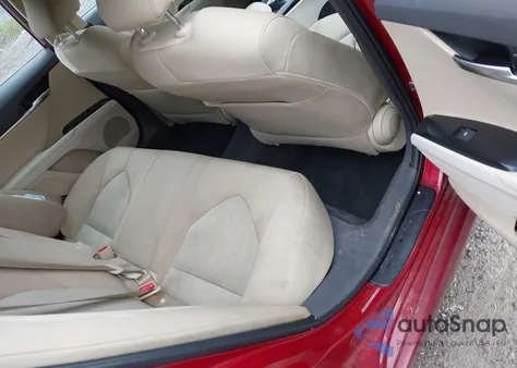 2019 Toyota Camry Le из США, поврежденный, VIN 4T1B11HK6KU825971